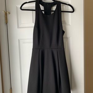 Lulu’s Black Dress